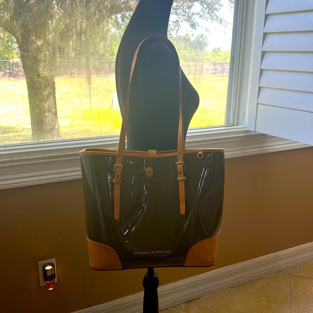 Dooney & Bourke large patent chocolate Bag.